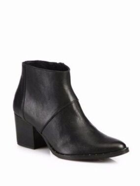 Freda Salvador ankle boots